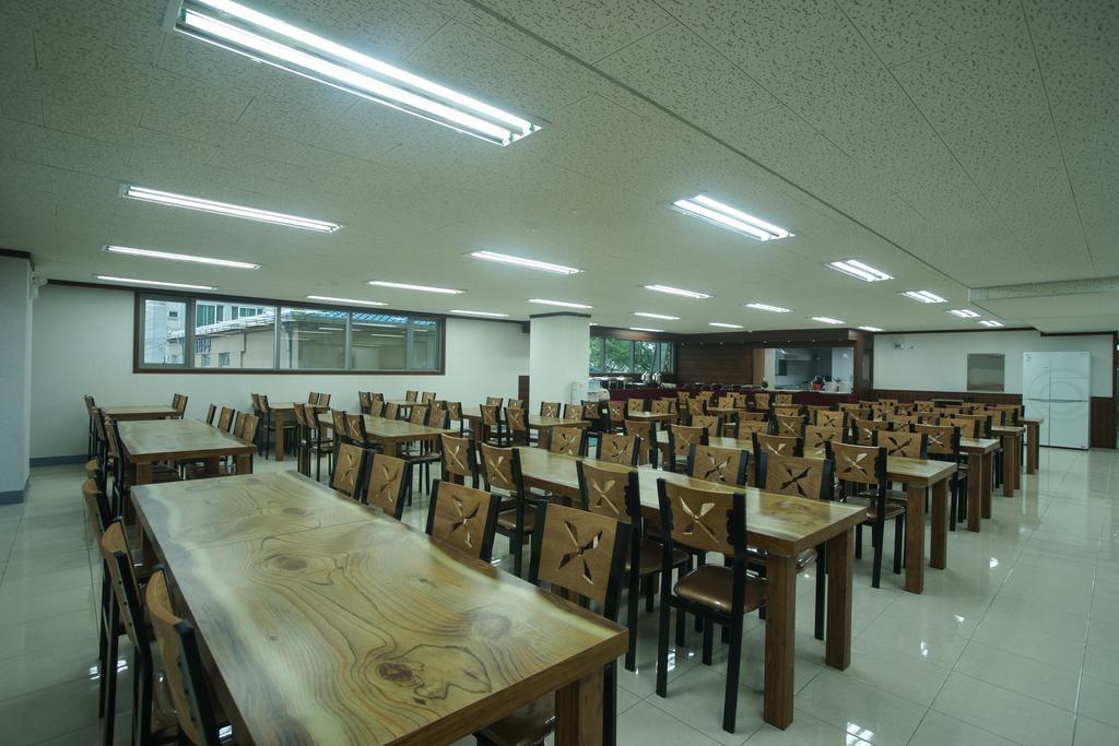 ג'גו R&T Hotel מראה חיצוני תמונה