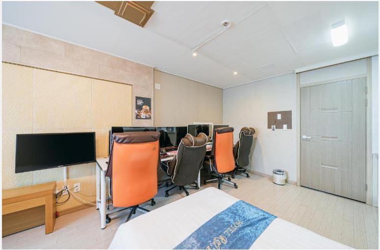 ג'גו R&T Hotel מראה חיצוני תמונה