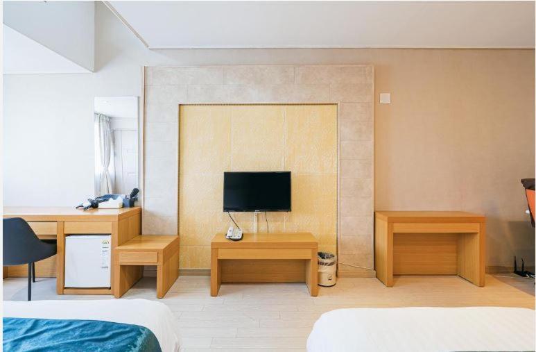 ג'גו R&T Hotel מראה חיצוני תמונה