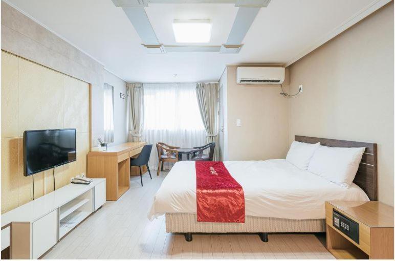 ג'גו R&T Hotel מראה חיצוני תמונה