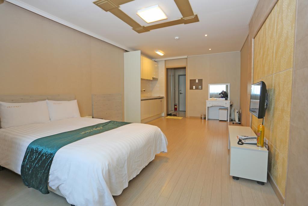 ג'גו R&T Hotel מראה חיצוני תמונה